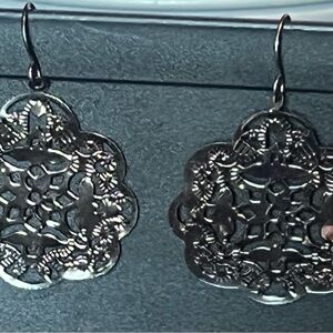 Elegant Silver Filigree Earrings